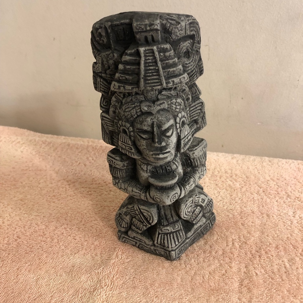 Vintage Cancun Mexico Folk Art Stone Statue 9” Tall